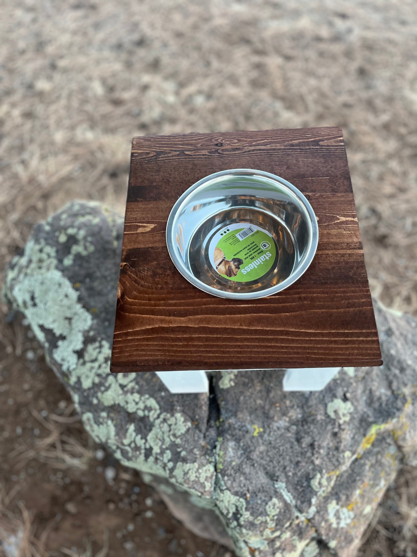 Raised Dog Bowl Stand