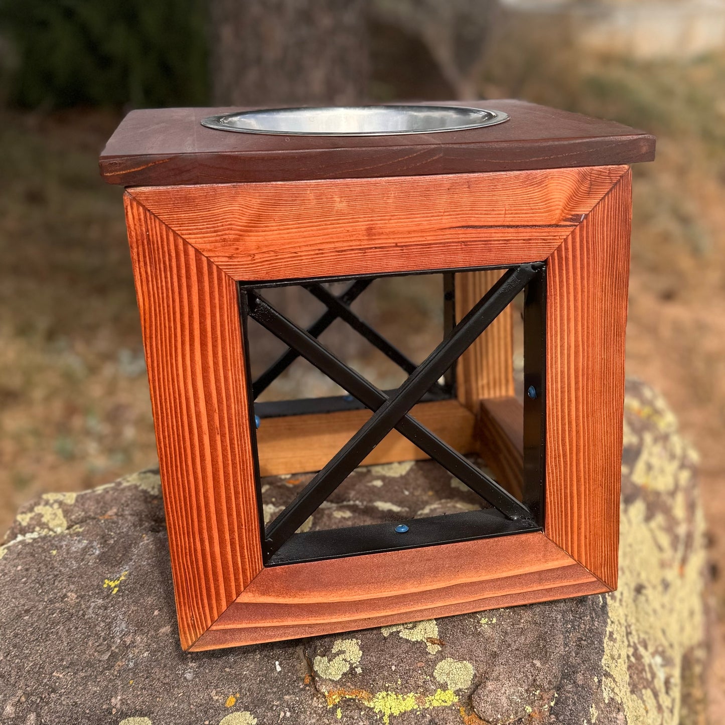 Raised Dog Bowl Stand