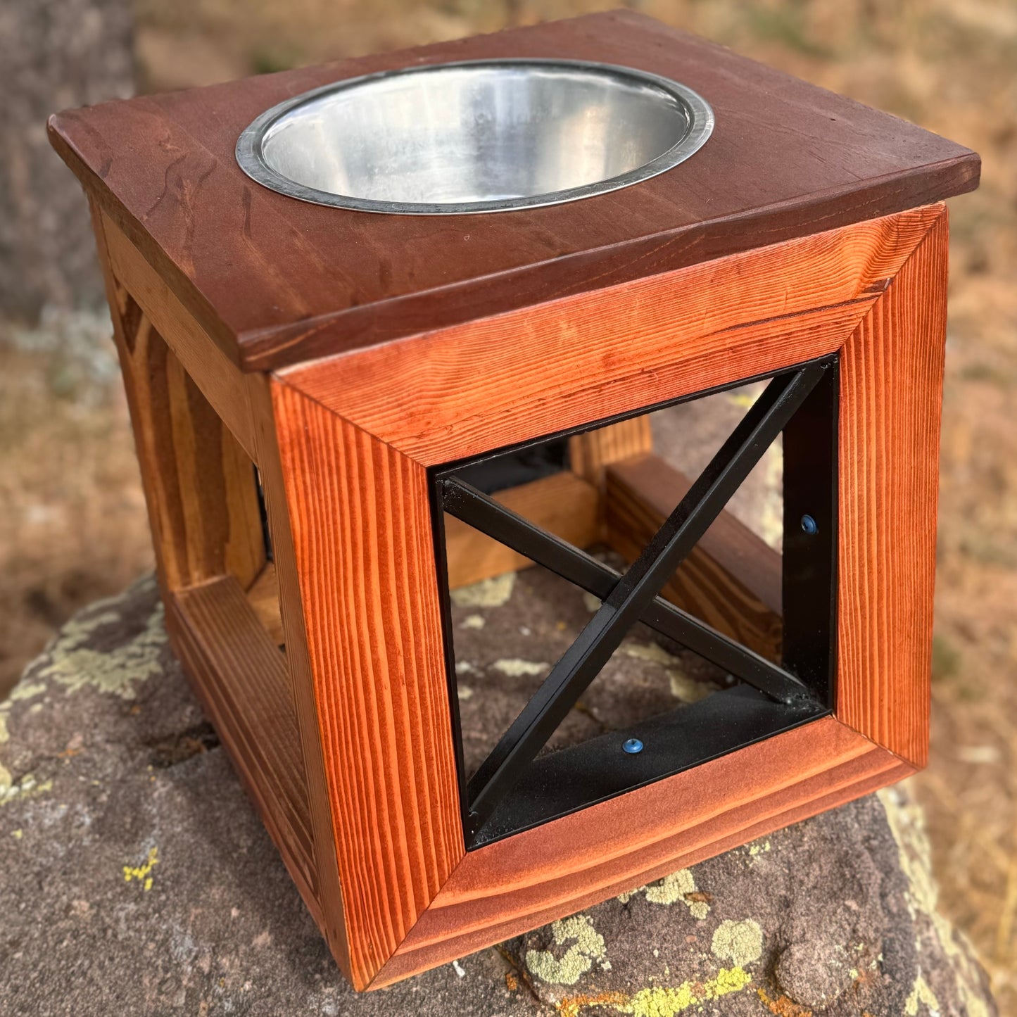 Raised Dog Bowl Stand