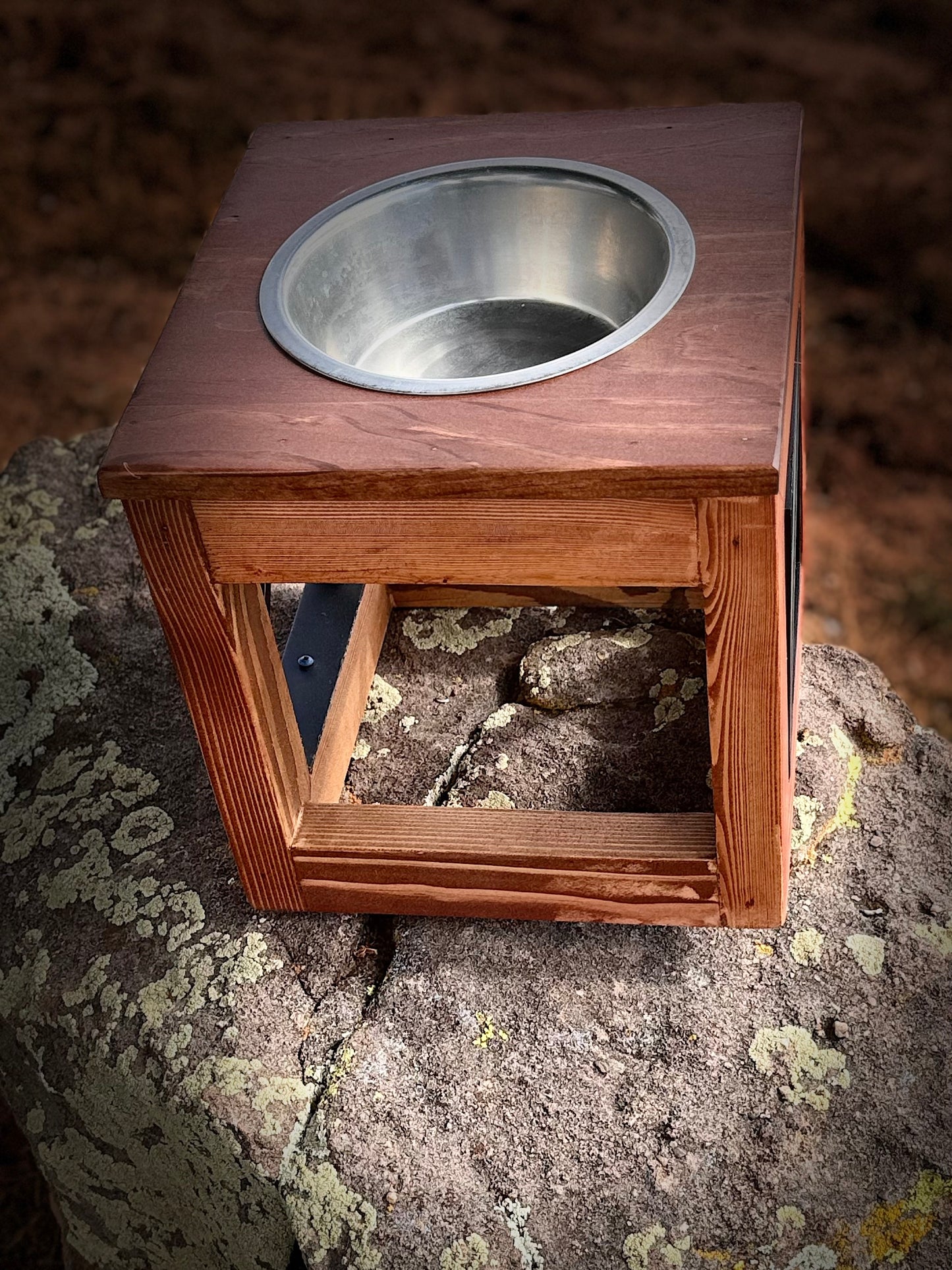 Raised Dog Bowl Stand
