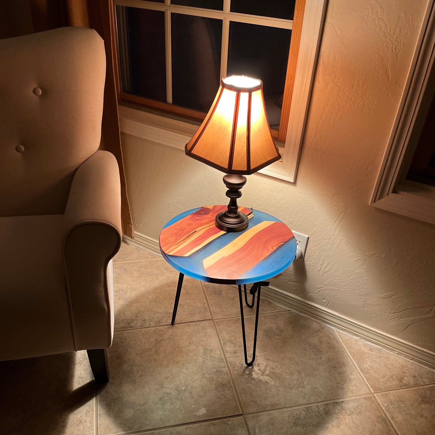 Accent Table