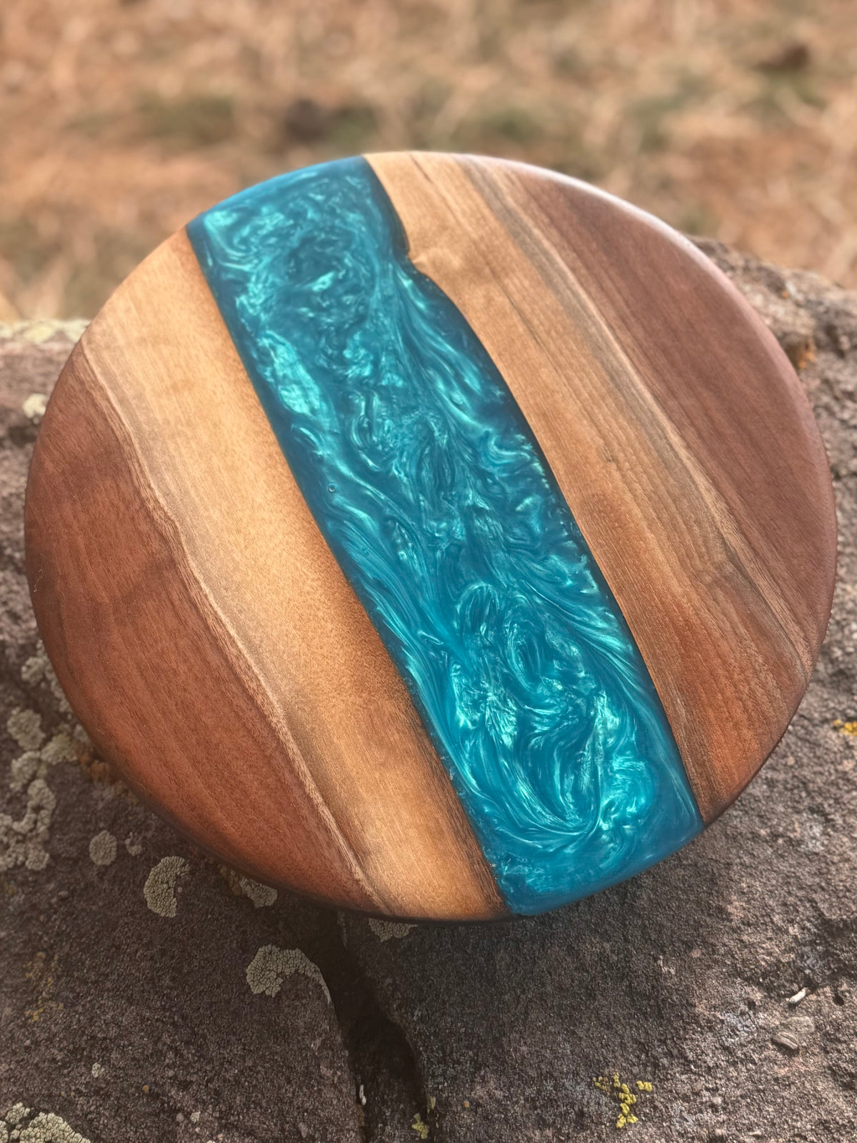 Handmade 20" Walnut & Resin Round Accent Table