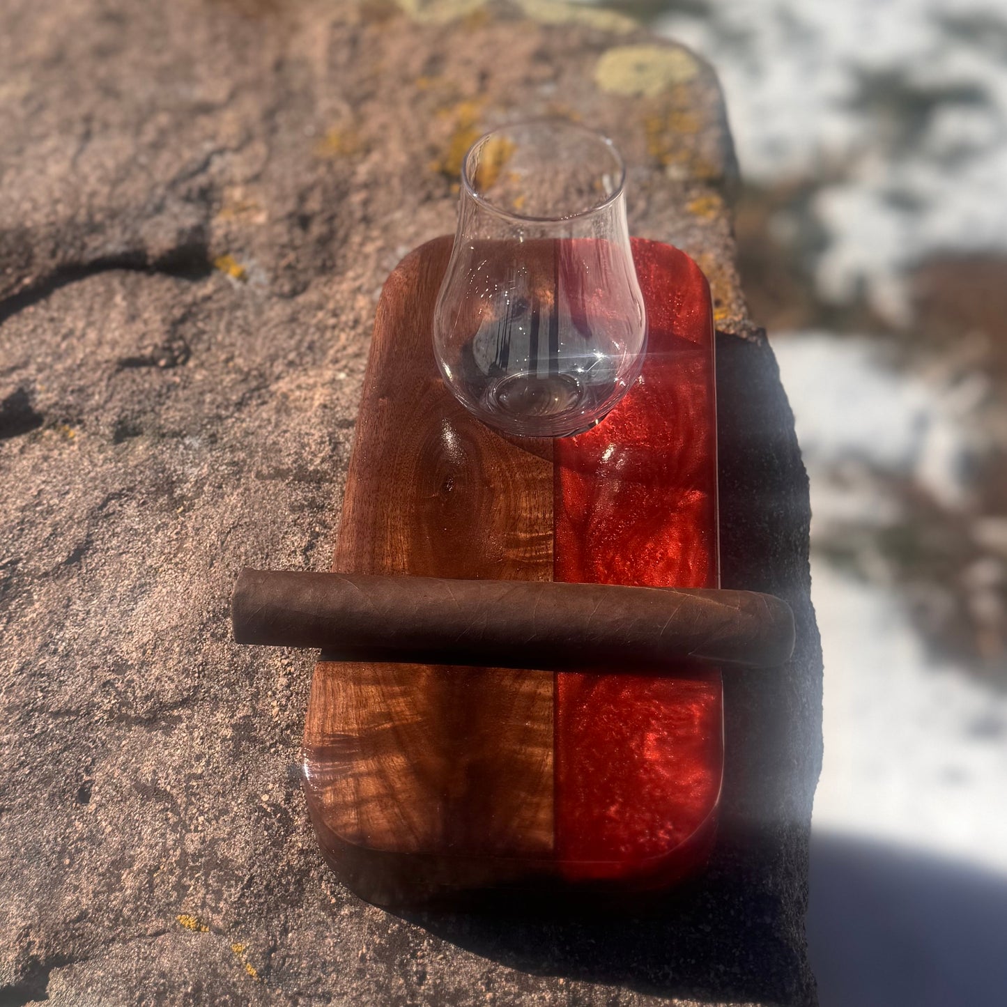 Resin River Glencairn Glass and Cigar Holder