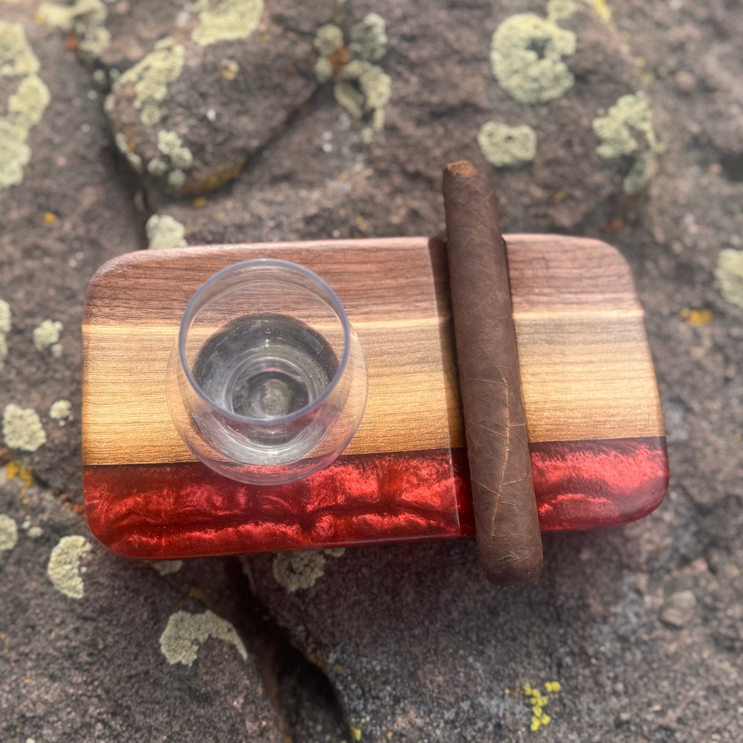 Resin River Glencairn Glass and Cigar Holder